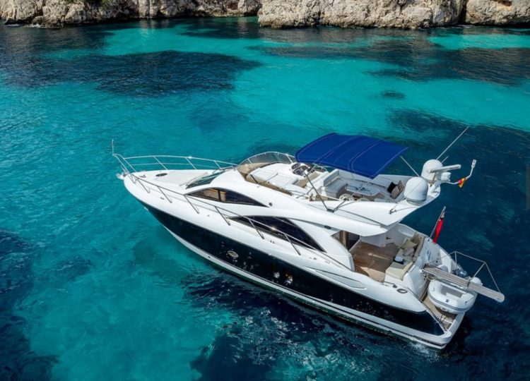 Sunseeker Manhattan 50 for sale.